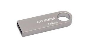 PEN DRIVE KINGSTON 32GB SE9